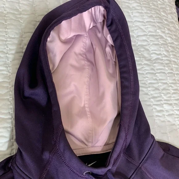 Nike pullover sweatshirt with hoodie - Picture 6 of 9